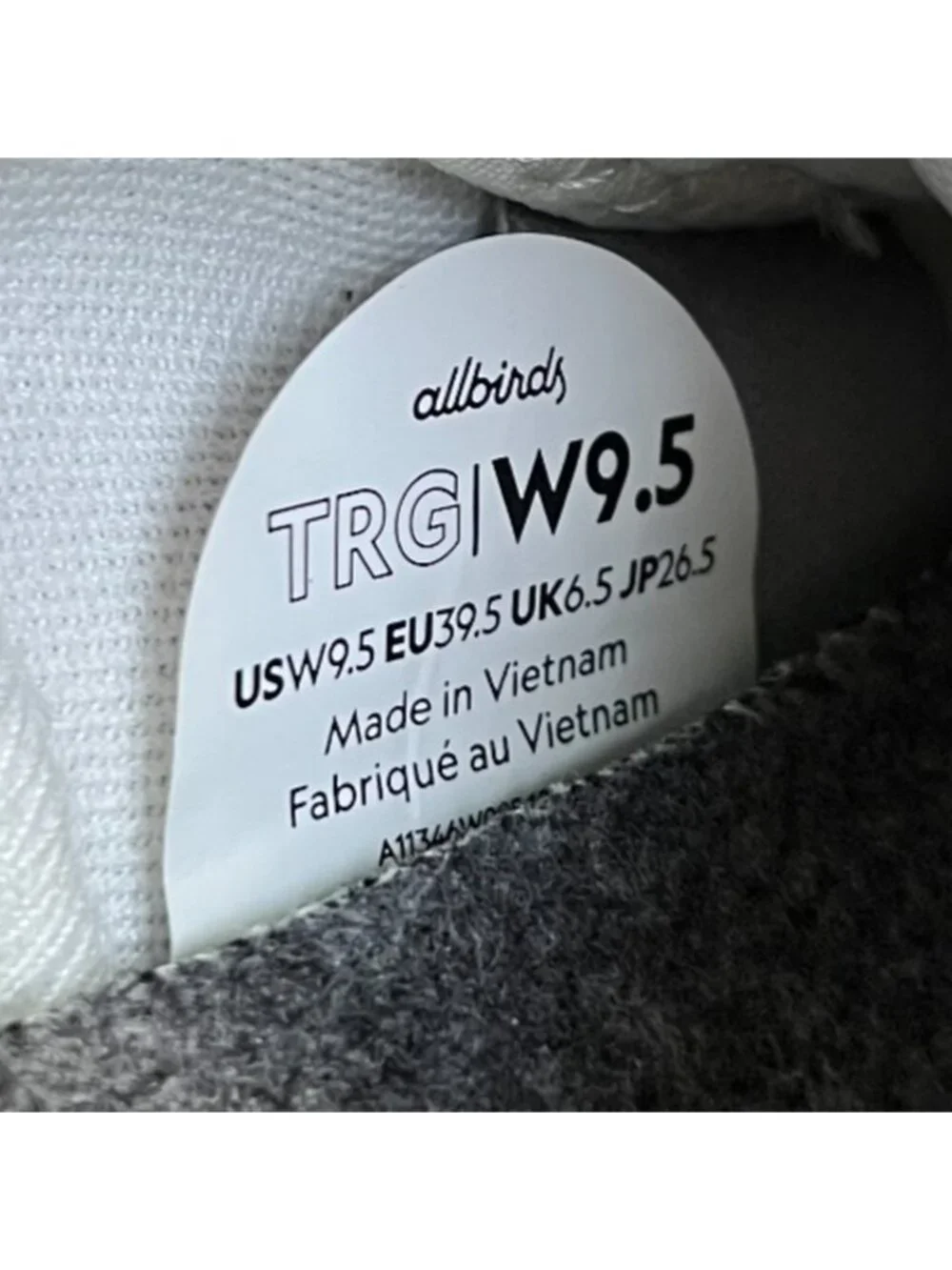 Allbirds Tree Runner Go Womens Size 9.5 White Athletic Running Shoes Sneakers